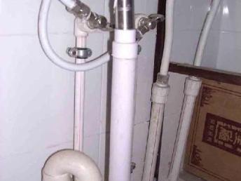 海淀小泥湾水管维修与改造 守护北京房屋的用水安全